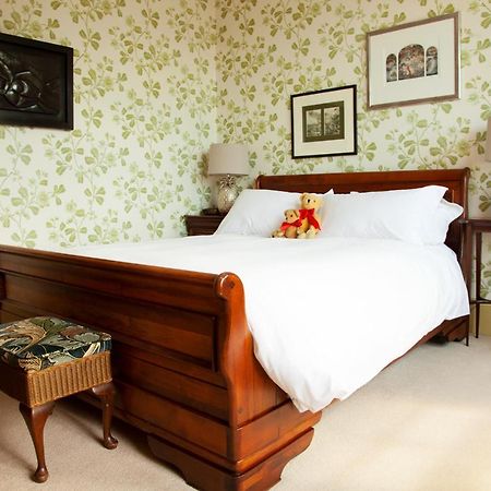 St Katharine'S House Bed & Breakfast Milford Haven Ngoại thất bức ảnh