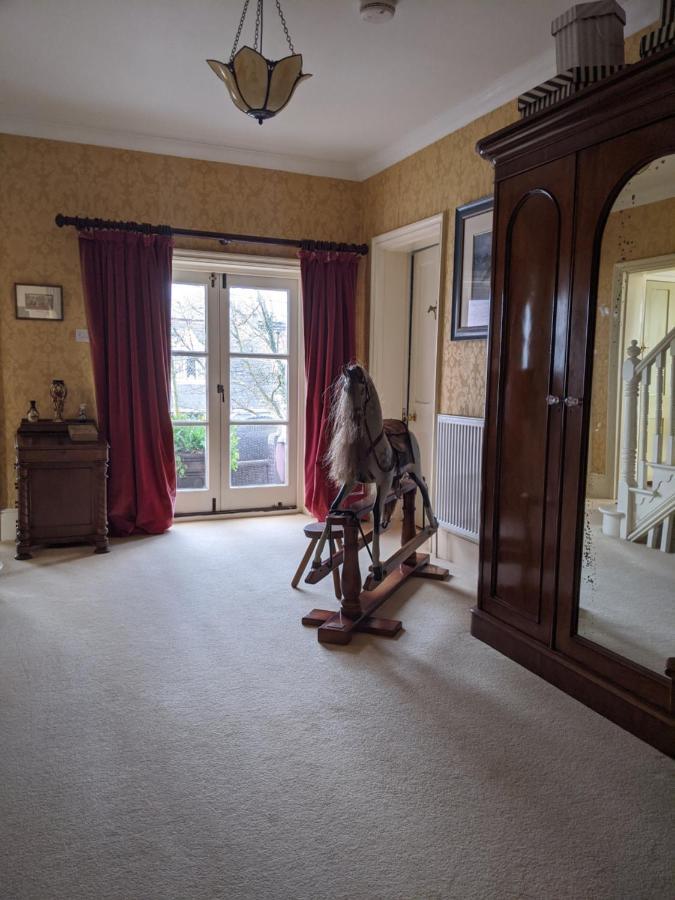 St Katharine'S House Bed & Breakfast Milford Haven Ngoại thất bức ảnh