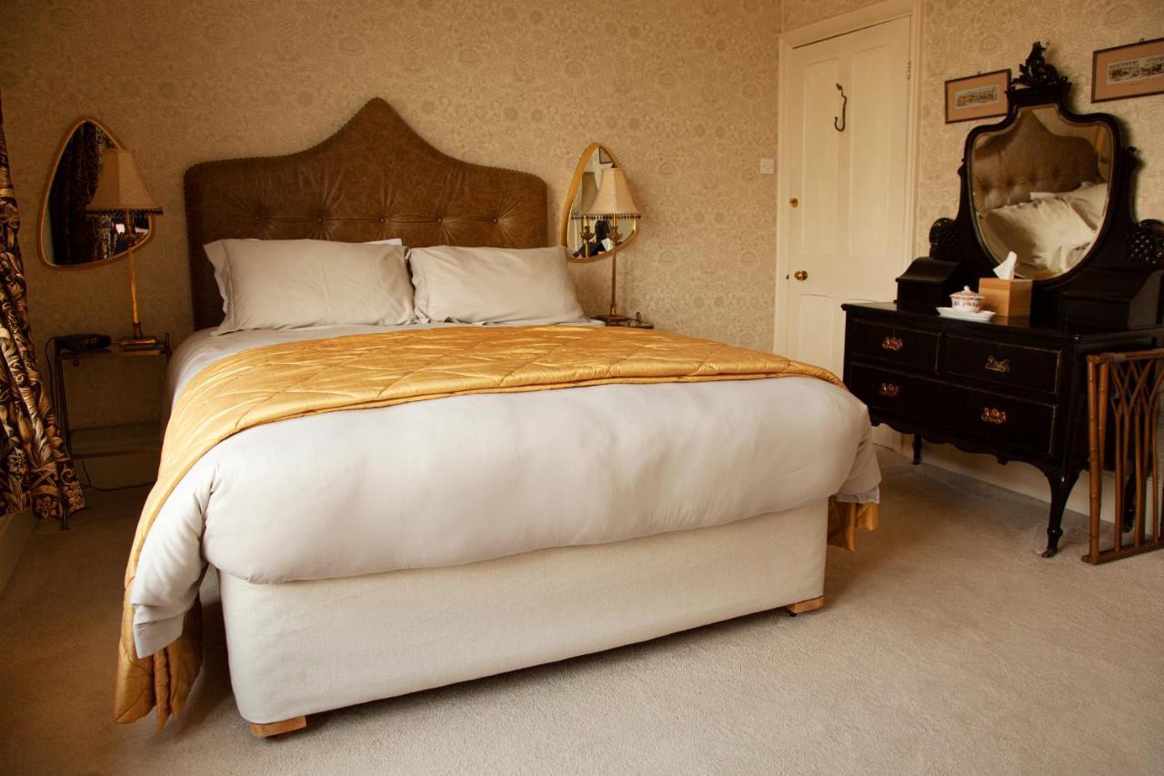St Katharine'S House Bed & Breakfast Milford Haven Ngoại thất bức ảnh